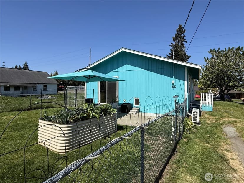Property photo for 910 W 16th Street, Port Angeles photo 19