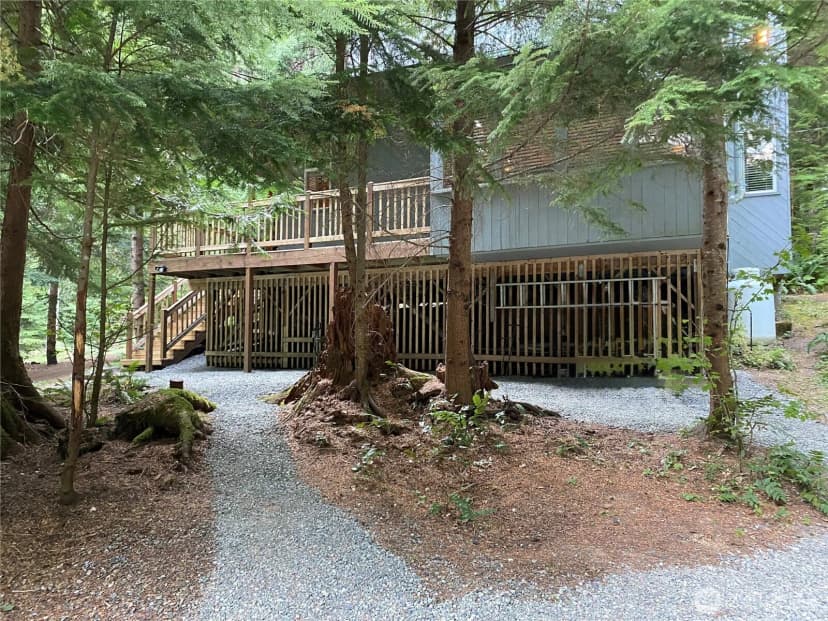 Property photo for 16726 Mountain Side Drive E, Greenwater photo 29