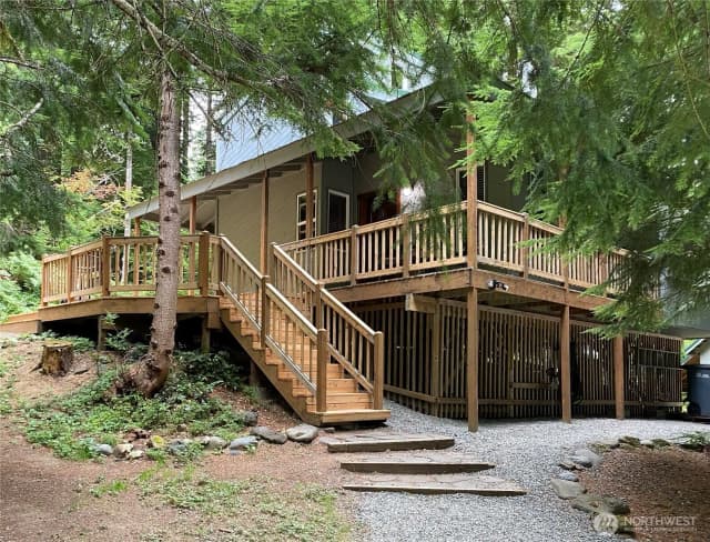 Property photo for 16726 Mountain Side Drive E, Greenwater