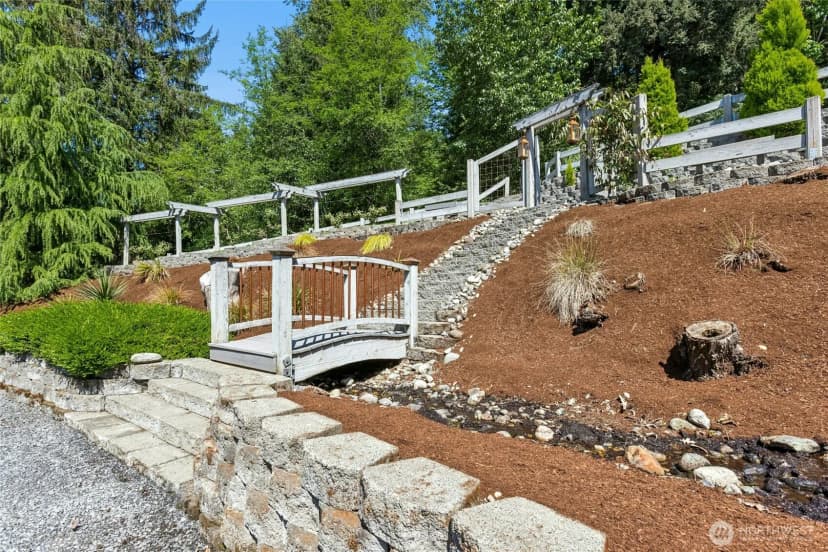 Property photo for 13606 Woodinville Redmond Road Ne, Redmond photo 33