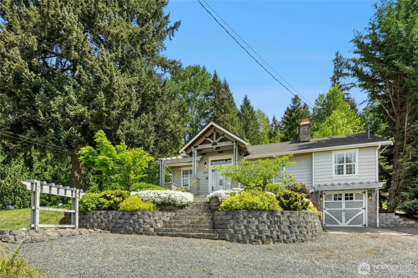 Property photo for 13606 Woodinville Redmond Road Ne, Redmond photo 4