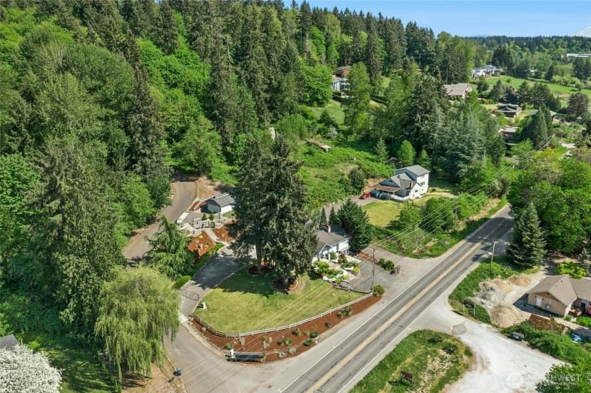Property photo for 13606 Woodinville Redmond Road Ne, Redmond photo 38