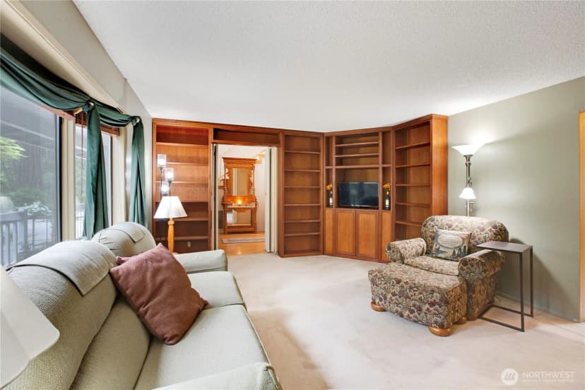 Property photo for 4320 Palomino Drive Ne, Bainbridge Island photo 18