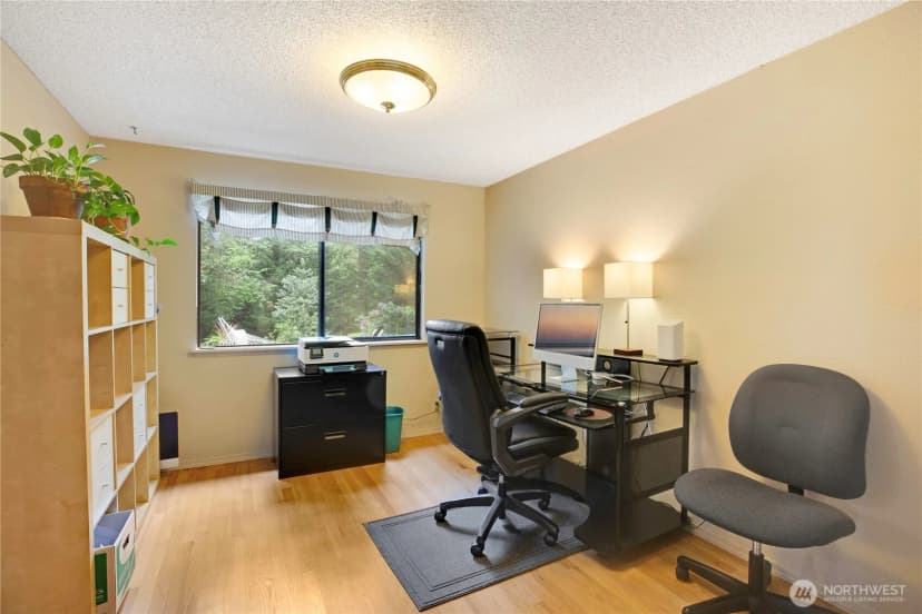 Property photo for 4320 Palomino Drive Ne, Bainbridge Island photo 14