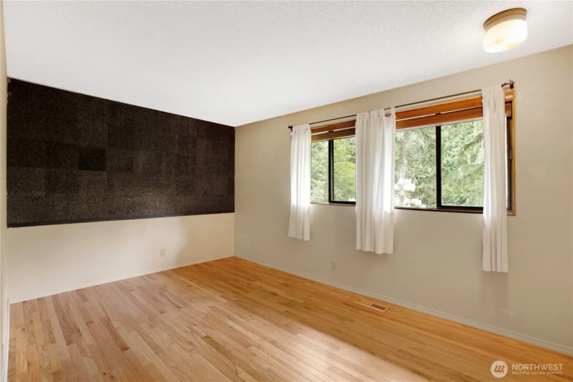 Property photo for 4320 Palomino Drive Ne, Bainbridge Island photo 31