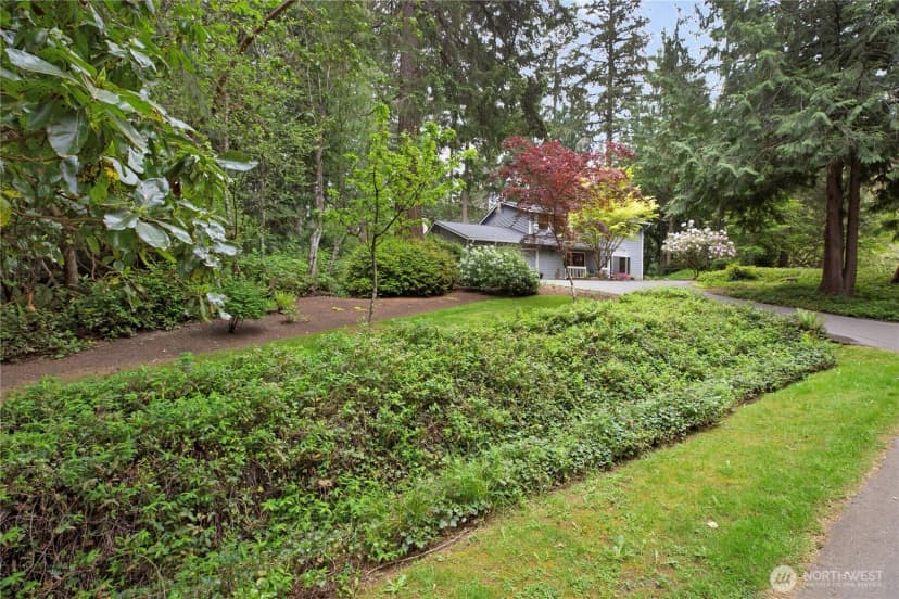 Property photo for 4320 Palomino Drive Ne, Bainbridge Island photo 37