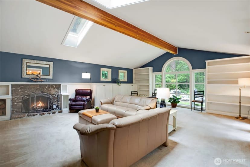Property photo for 4320 Palomino Drive Ne, Bainbridge Island photo 3