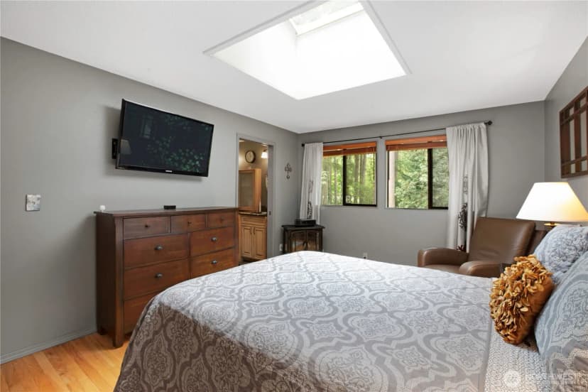 Property photo for 4320 Palomino Drive Ne, Bainbridge Island photo 25
