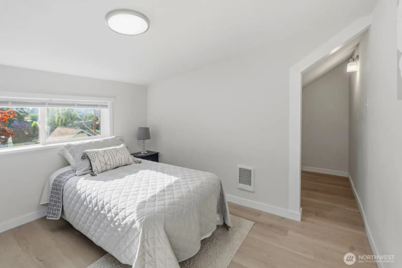 Property photo for 1551 N Callow Avenue, Bremerton photo 18