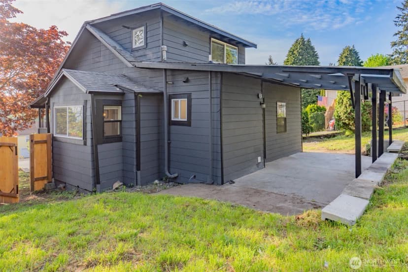 Property photo for 1551 N Callow Avenue, Bremerton photo 27