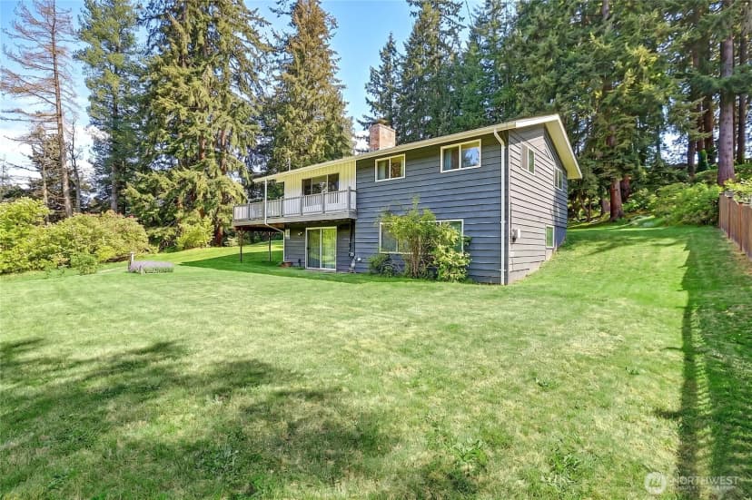 Property photo for 17810 Olympic View Drive, Edmonds photo 5