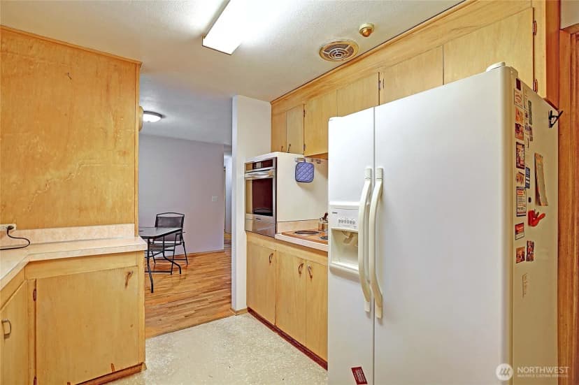 Property photo for 17810 Olympic View Drive, Edmonds photo 13