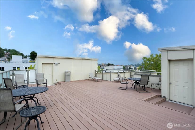 Property photo for 621 5th Ave N #103, Seattle photo 17