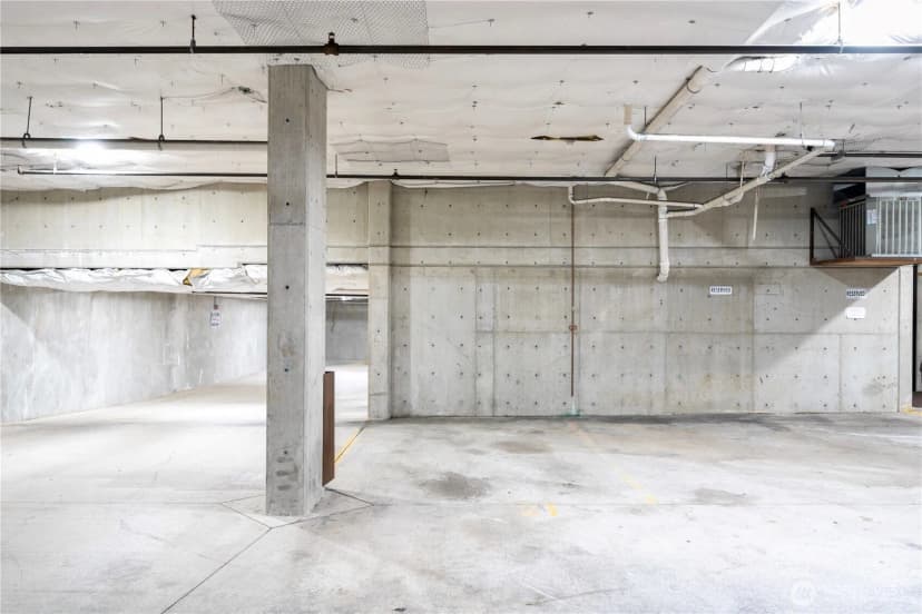 Property photo for 621 5th Ave N #103, Seattle photo 24