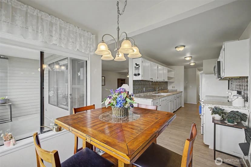 Property photo for 101 Pine Avenue #303, Snohomish photo 20