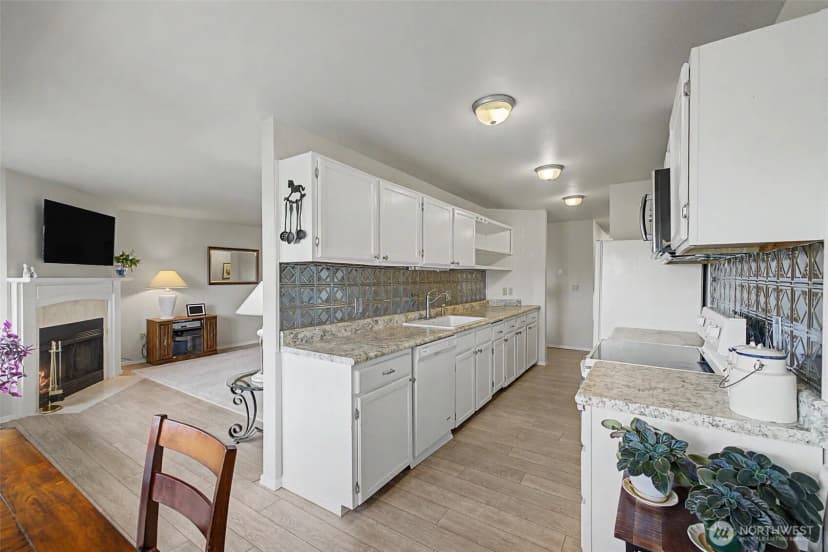 Property photo for 101 Pine Avenue #303, Snohomish photo 13