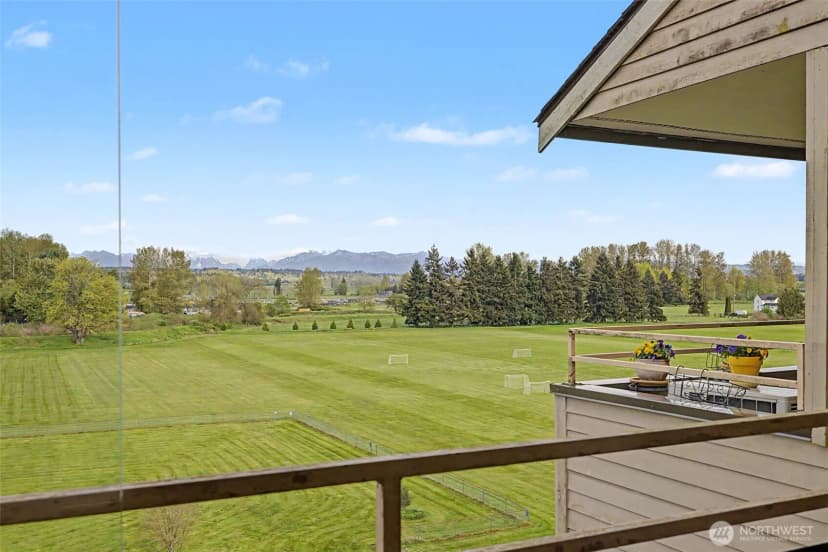 Property photo for 101 Pine Avenue #303, Snohomish photo 16