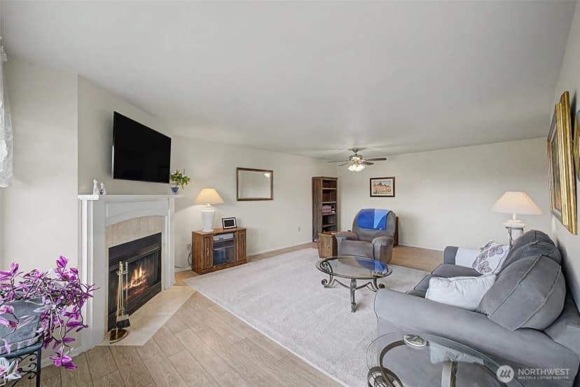 Property photo for 101 Pine Avenue #303, Snohomish photo 11