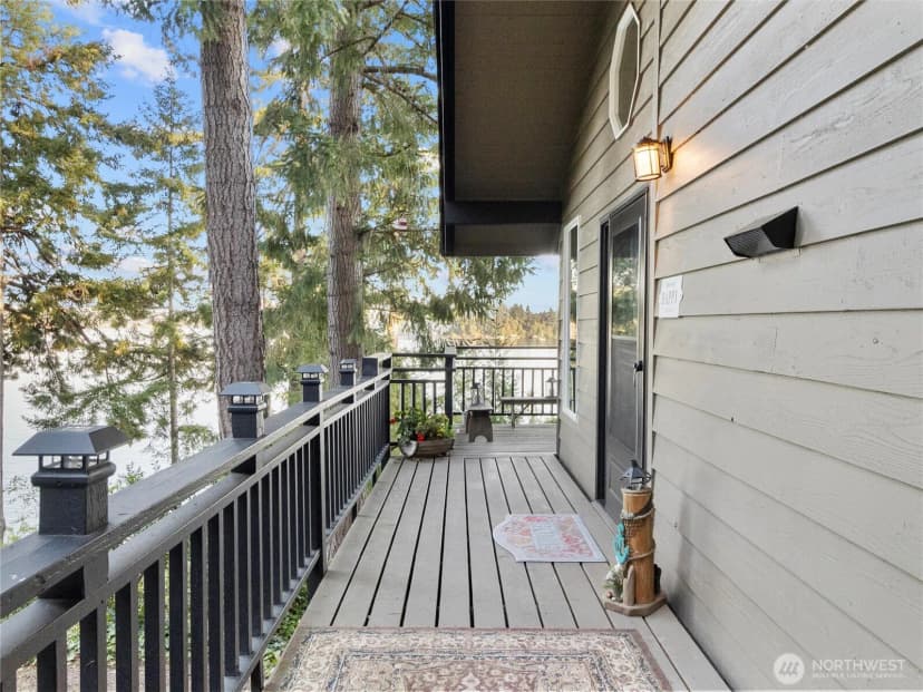 Property photo for 170 E Camus Drive, Shelton photo 11