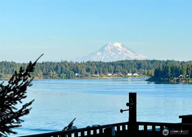 Property photo for 170 E Camus Drive, Shelton