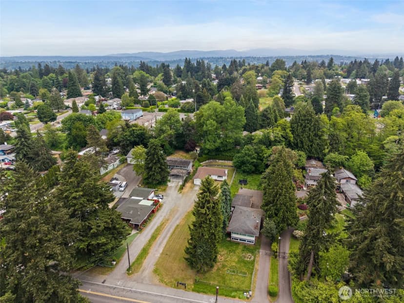 Property photo for 11726 8th Avenue S, Burien photo 34