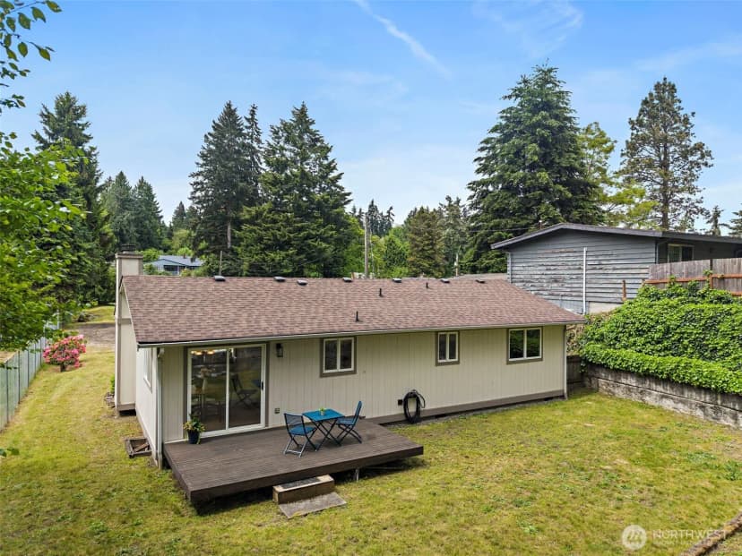 Property photo for 11726 8th Avenue S, Burien photo 30