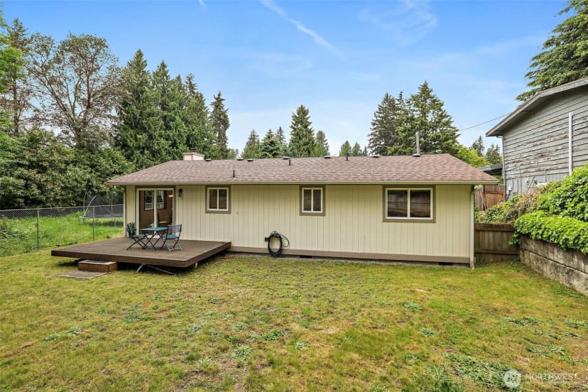 Property photo for 11726 8th Avenue S, Burien photo 25