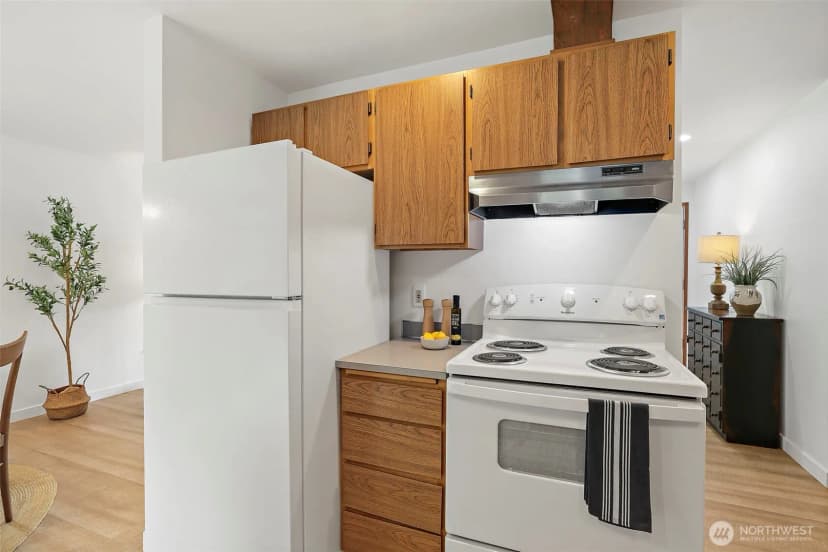 Property photo for 11726 8th Avenue S, Burien photo 12