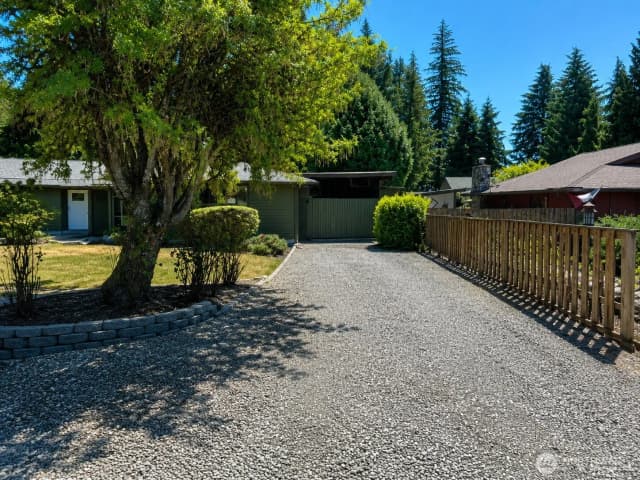 Property photo for 8516 29th Street Ct E, Edgewood photo 3
