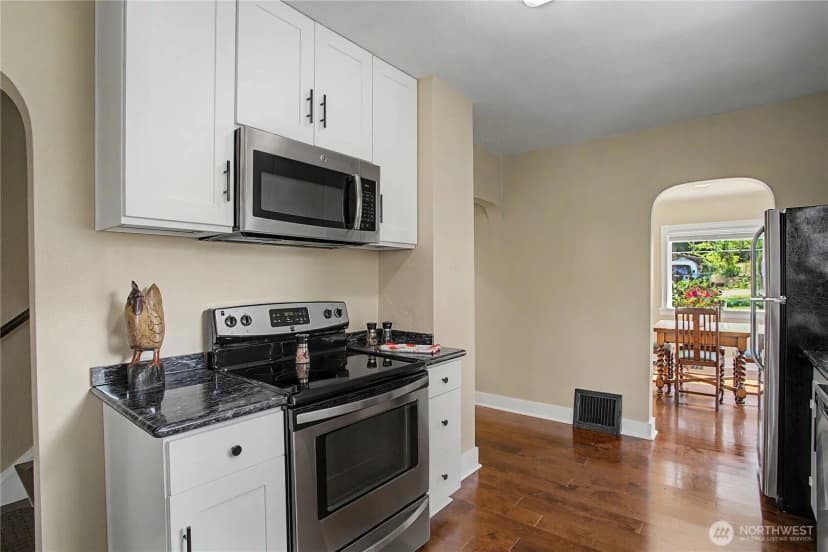 Property photo for 1035 5th Street, Washougal photo 13