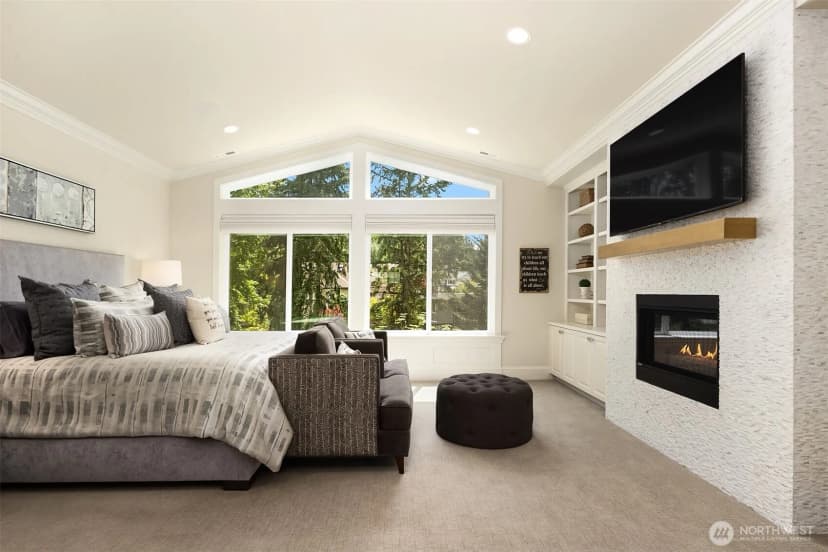 Property photo for 10461 Se 23rd Street, Bellevue photo 17