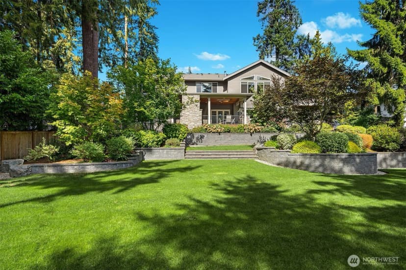 Property photo for 10461 Se 23rd Street, Bellevue photo 34