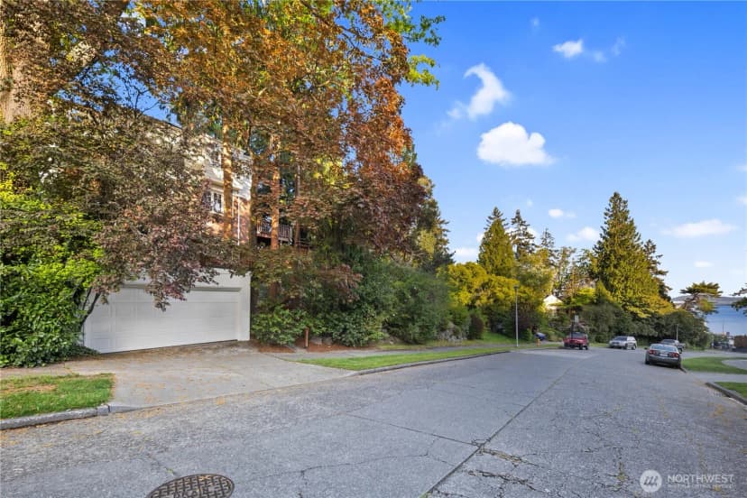 Property photo for 5125 Ne Latimer Place, Seattle photo 29