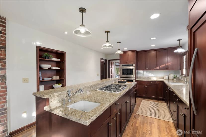 Property photo for 5125 Ne Latimer Place, Seattle photo 10