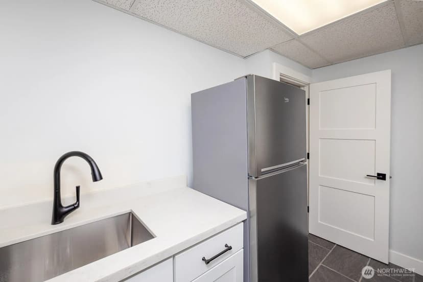 Property photo for 20231 37th Avenue Ne, Lake Forest Park photo 25