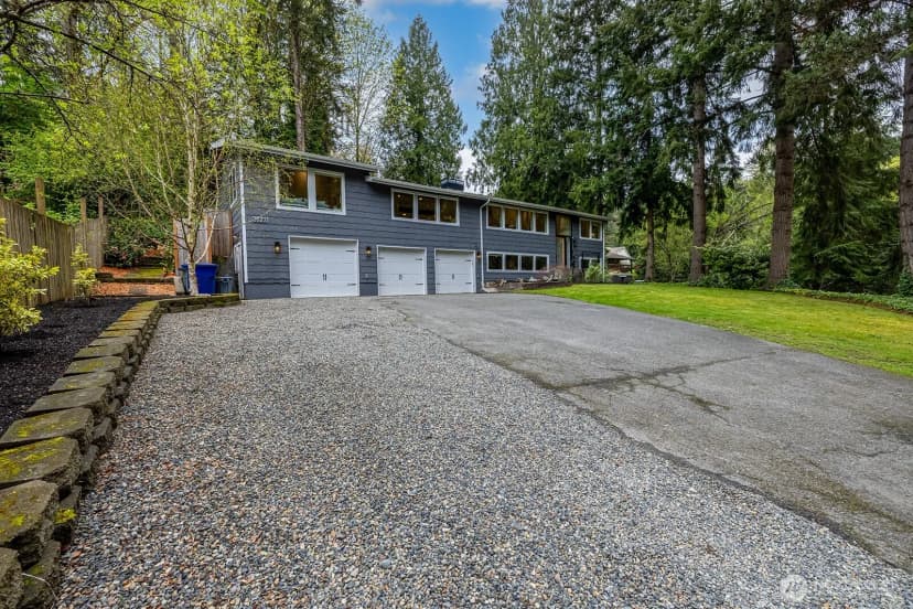 Property photo for 20231 37th Avenue Ne, Lake Forest Park photo 37