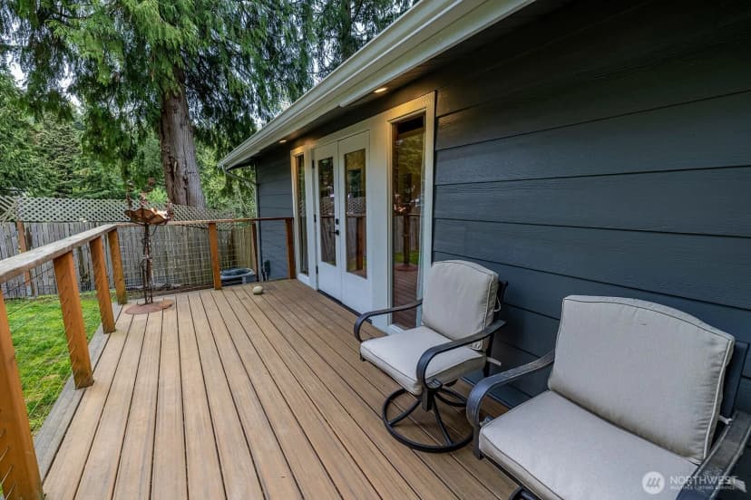 Property photo for 20231 37th Avenue Ne, Lake Forest Park photo 19