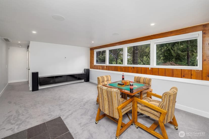 Property photo for 20231 37th Avenue Ne, Lake Forest Park photo 27