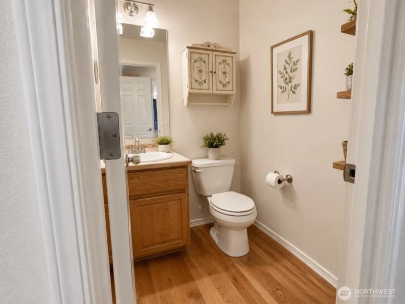 Property photo for 9127 Surrey Lane Sw, Mukilteo photo 17