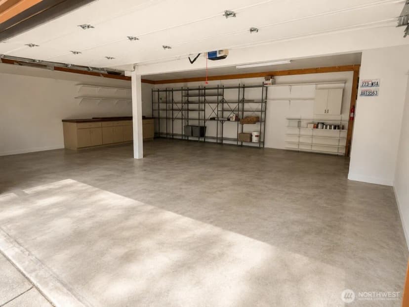 Property photo for 9127 Surrey Lane Sw, Mukilteo photo 24