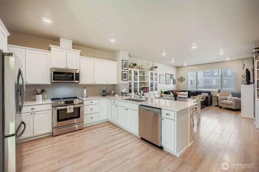 Property photo for 32668 Steamboat Lane, Black Diamond photo 11