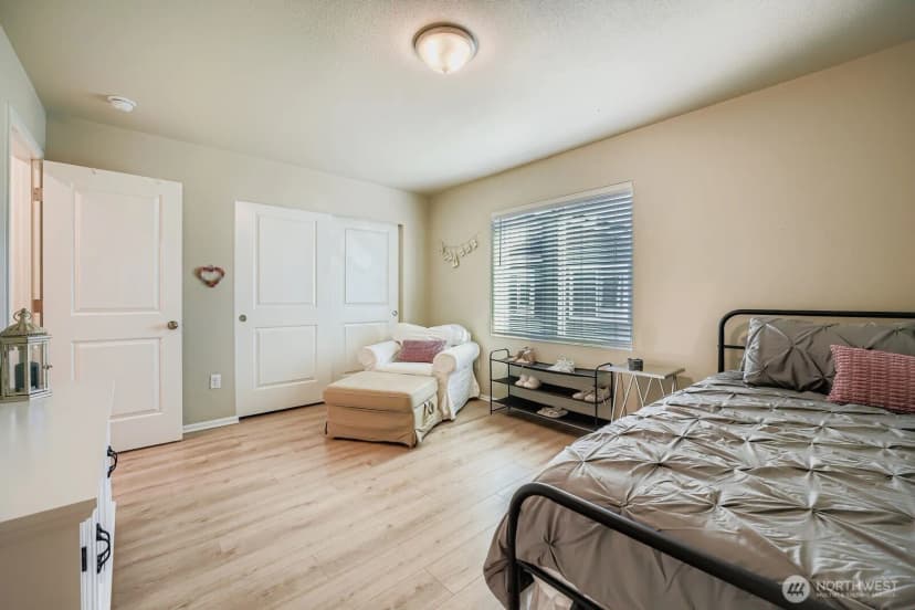 Property photo for 32668 Steamboat Lane, Black Diamond photo 20