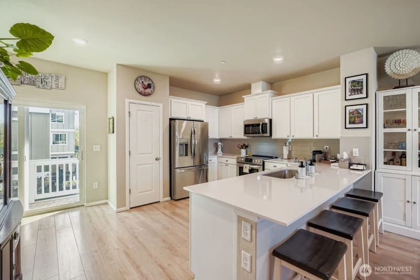 Property photo for 32668 Steamboat Lane, Black Diamond photo 10
