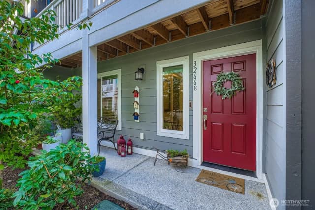 Property photo for 32668 Steamboat Lane, Black Diamond photo 2