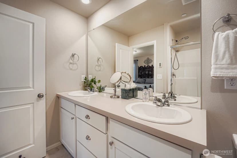 Property photo for 32668 Steamboat Lane, Black Diamond photo 18