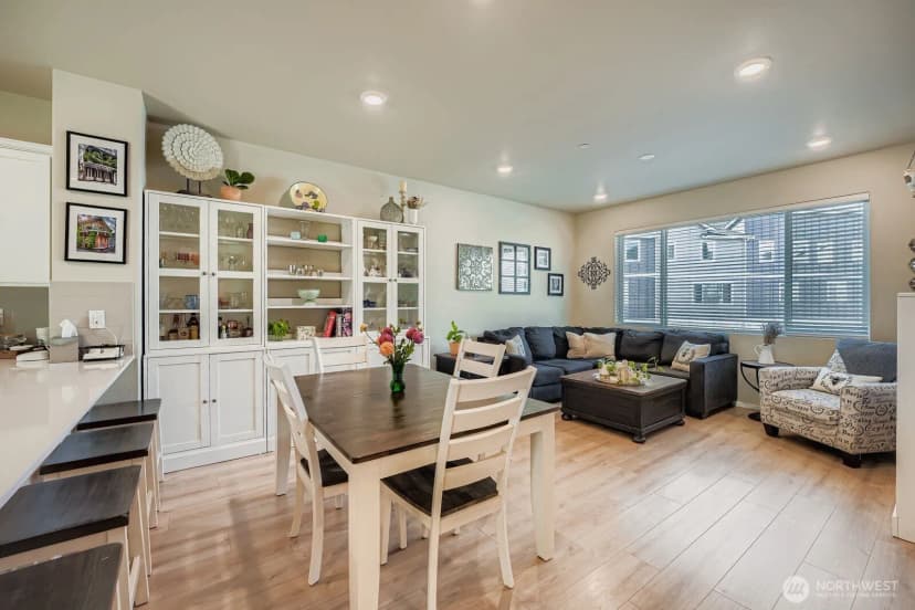 Property photo for 32668 Steamboat Lane, Black Diamond photo 7