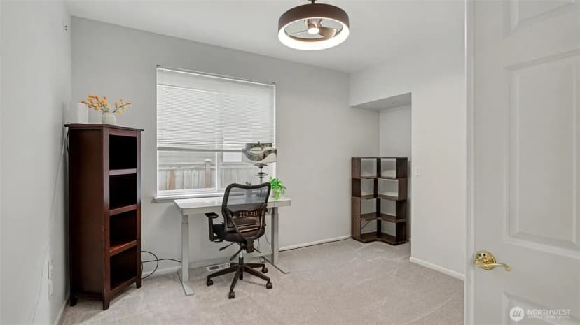 Property photo for 18637 172nd Place Se, Renton photo 14