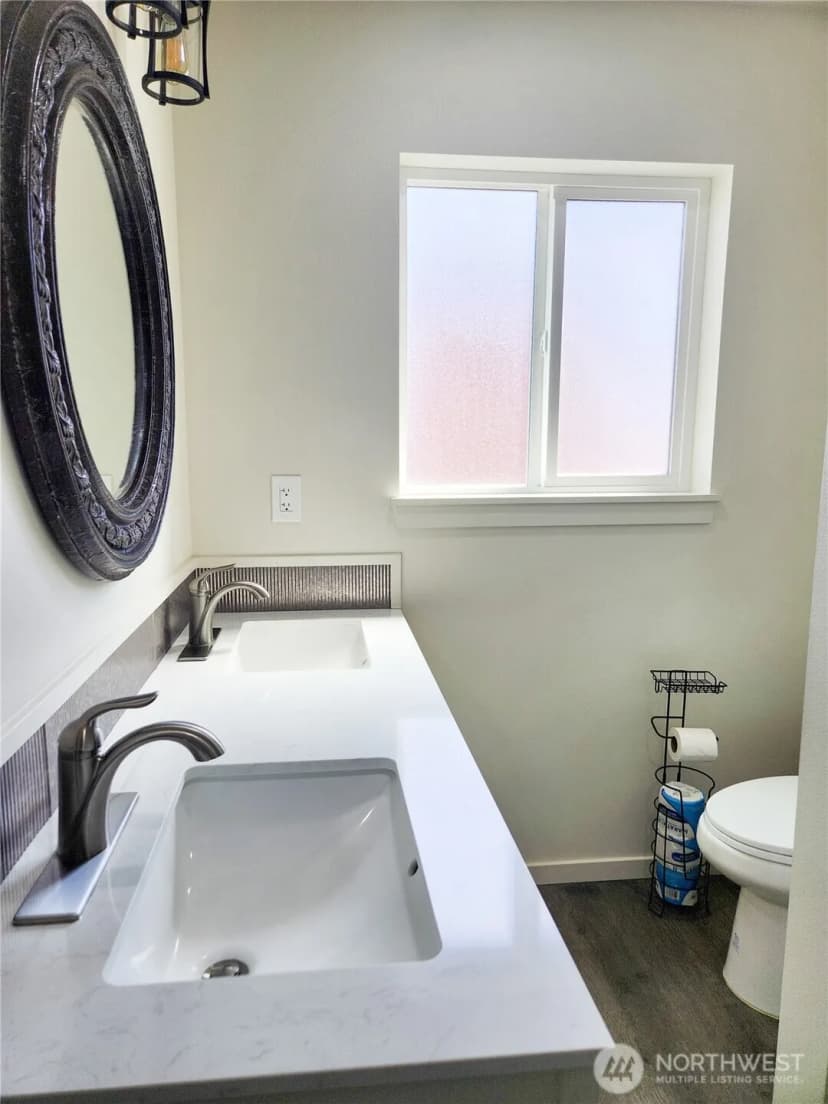 Property photo for 710 E 2nd Avenue, Odessa photo 16