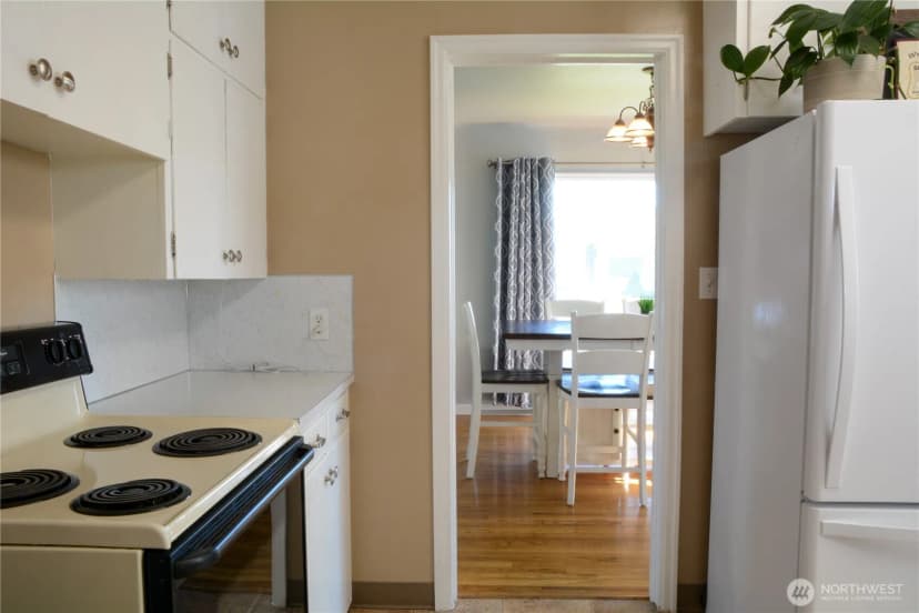 Property photo for 112 E 5th Street, Lind photo 11