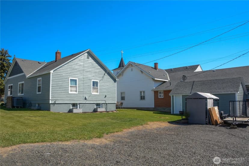Property photo for 112 E 5th Street, Lind photo 37